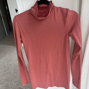 Lululemon Ribbed Turtleneck